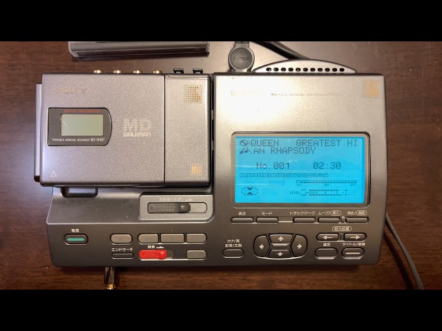 Sony mzs-r4st MiniDisc recorder - YouTube