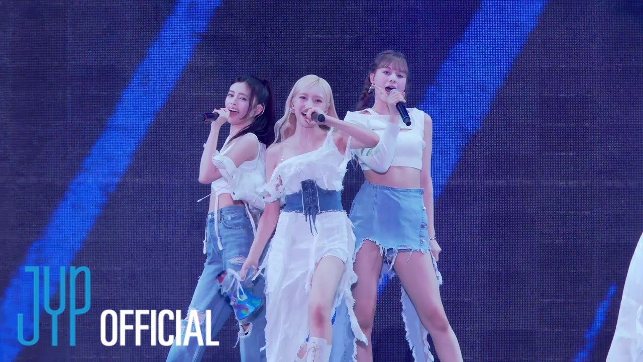 NiziU 「JUMP」 from NiziU Live with U 2023 “COCO! nut Fes