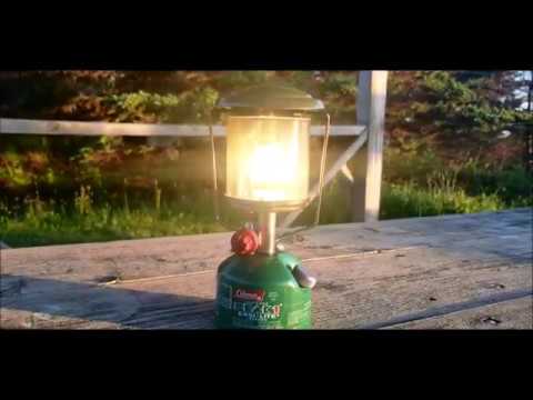 Coleman 222 'Peak 1' Easi-Lite lantern - YouTube