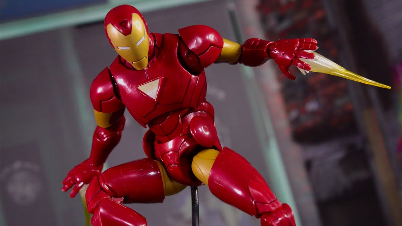 Marvel Legends Extremis Iron Man (Amazon Two-Pack) figure Review