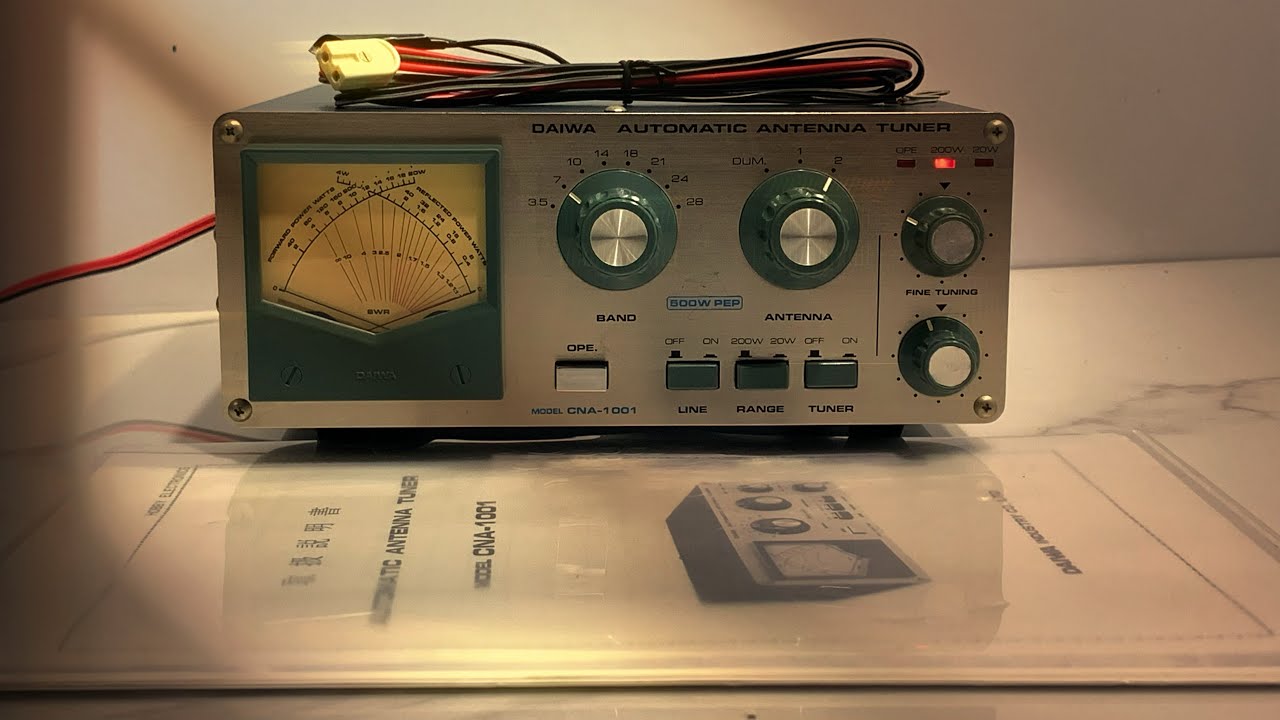 Daiwa CNA-1001 HF Automatic Antenna Tuner 500W PEP - YouTube