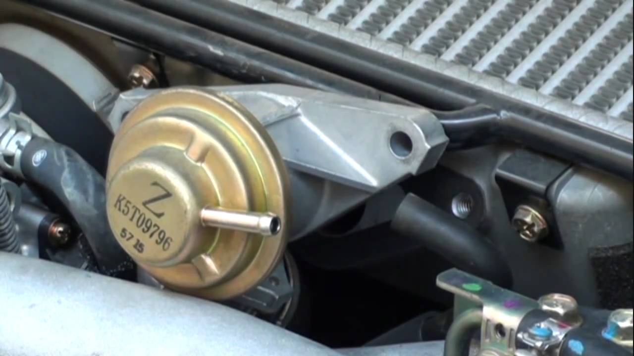 インプレッサ ブリッツのブローオフバルブ取り付 - YouTube