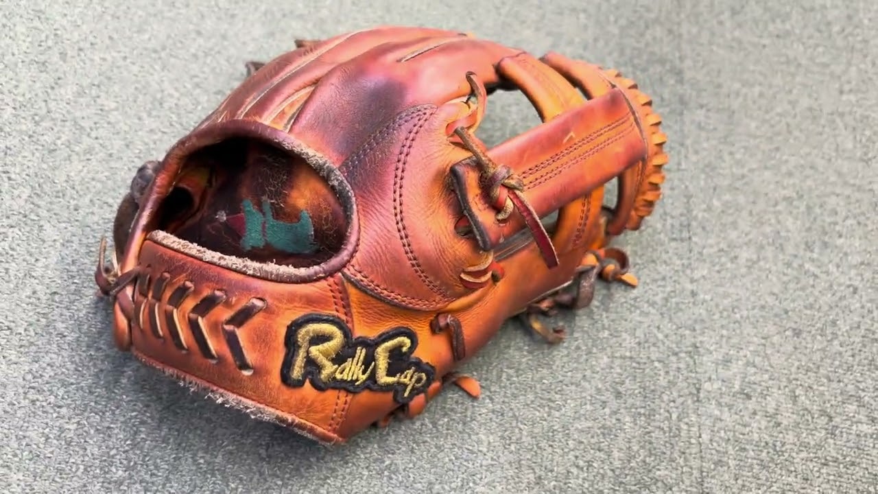 あきる野市 野球専門店 Rally Cap 硬式内野手グラブ 修理前 - YouTube