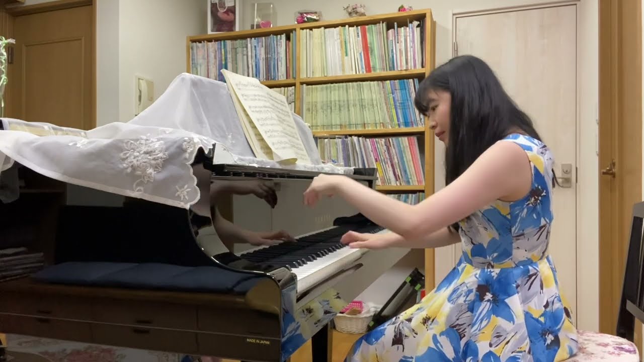 ピアノ・ソナタ第13番イ長調D664第1楽章/シューベルト - YouTube