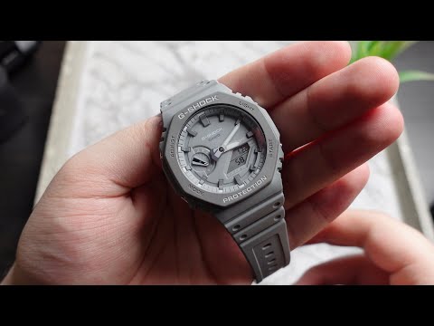 The Discontinued Grey CasiOak (GA-2110ET-8AER) - YouTube