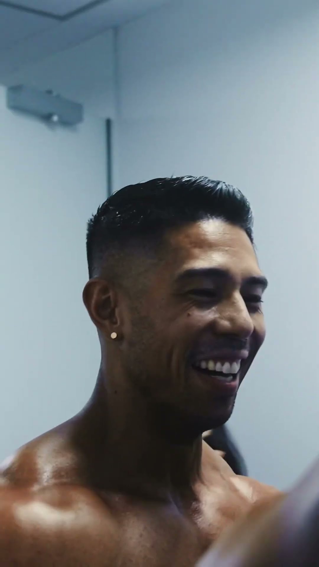 LÝFT / エドワード加藤 Edward Kato - YouTube