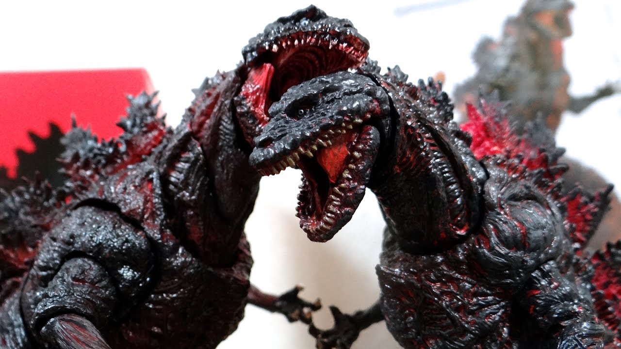 Compare the Japanese and US versions! Shin Godzilla 6-inch figure