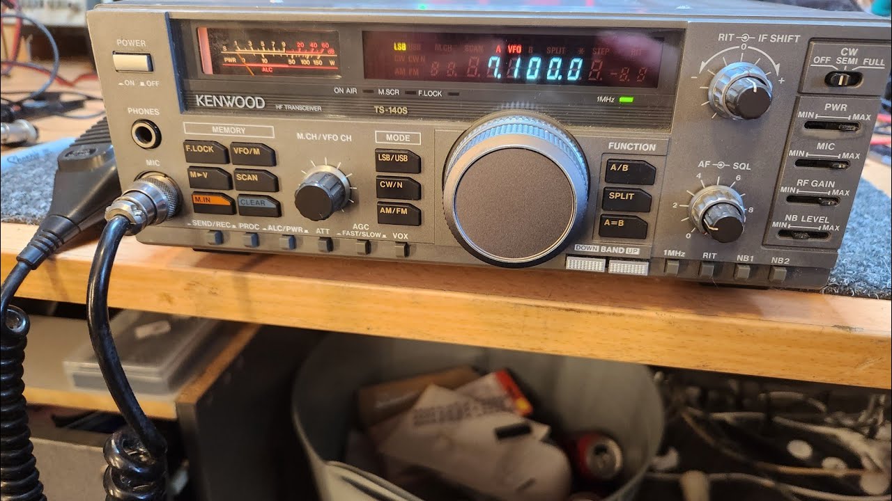 Kenwood TS140S, one very underestimated radio that packs enormous