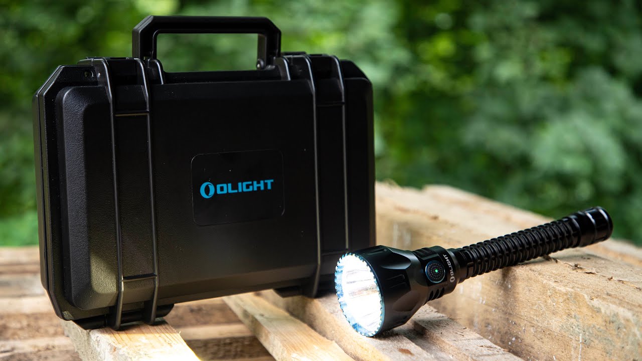 Olight Javelot Pro | CRAZY CANDELA! - YouTube