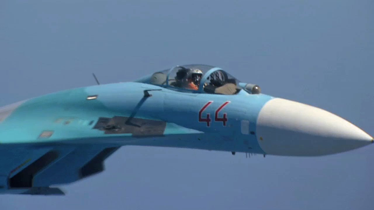 ロシア空軍のSu-27にインターセプトされるNATO軍機 - Russian Air