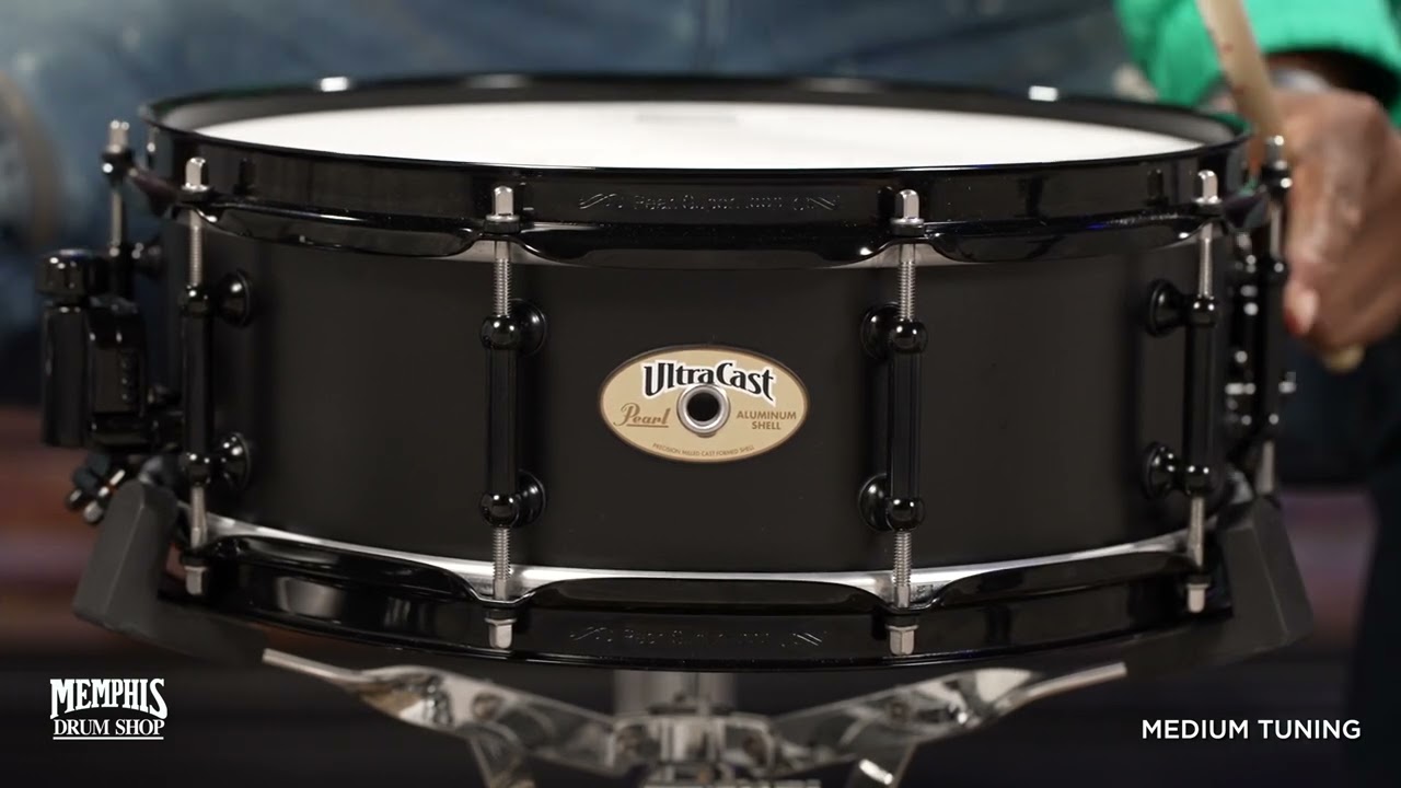 Pearl 14x5 UltraCast Aluminum Snare Drum (UCA1450B) - YouTube