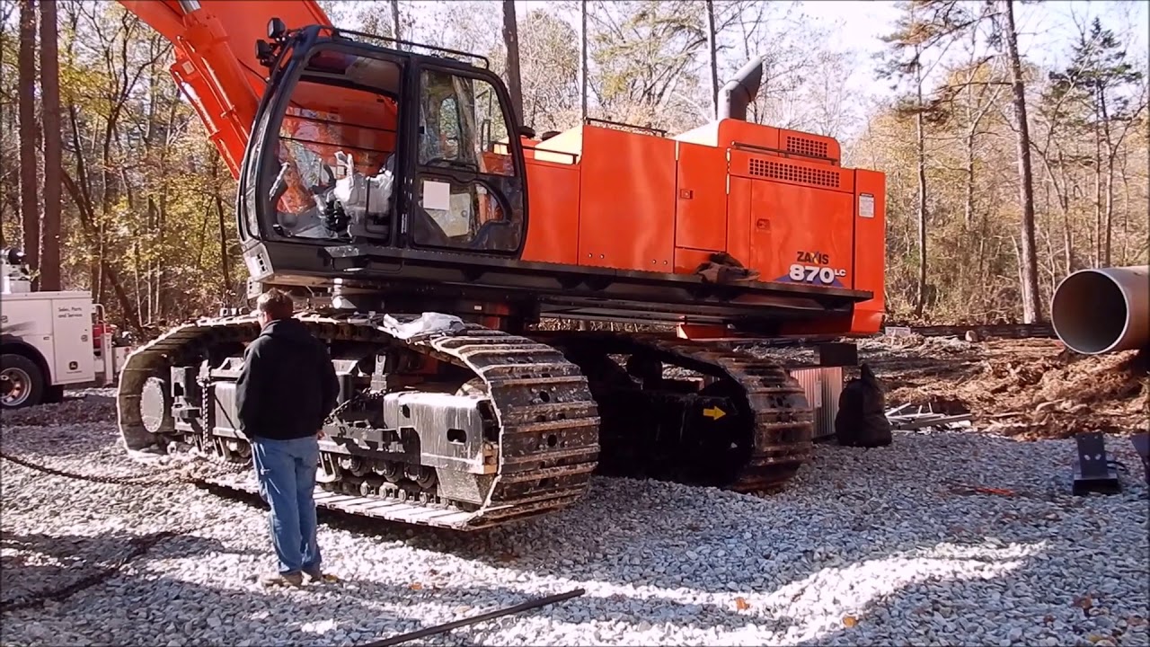 Assembling A Brand New Hitachi 870 Excavator! - YouTube