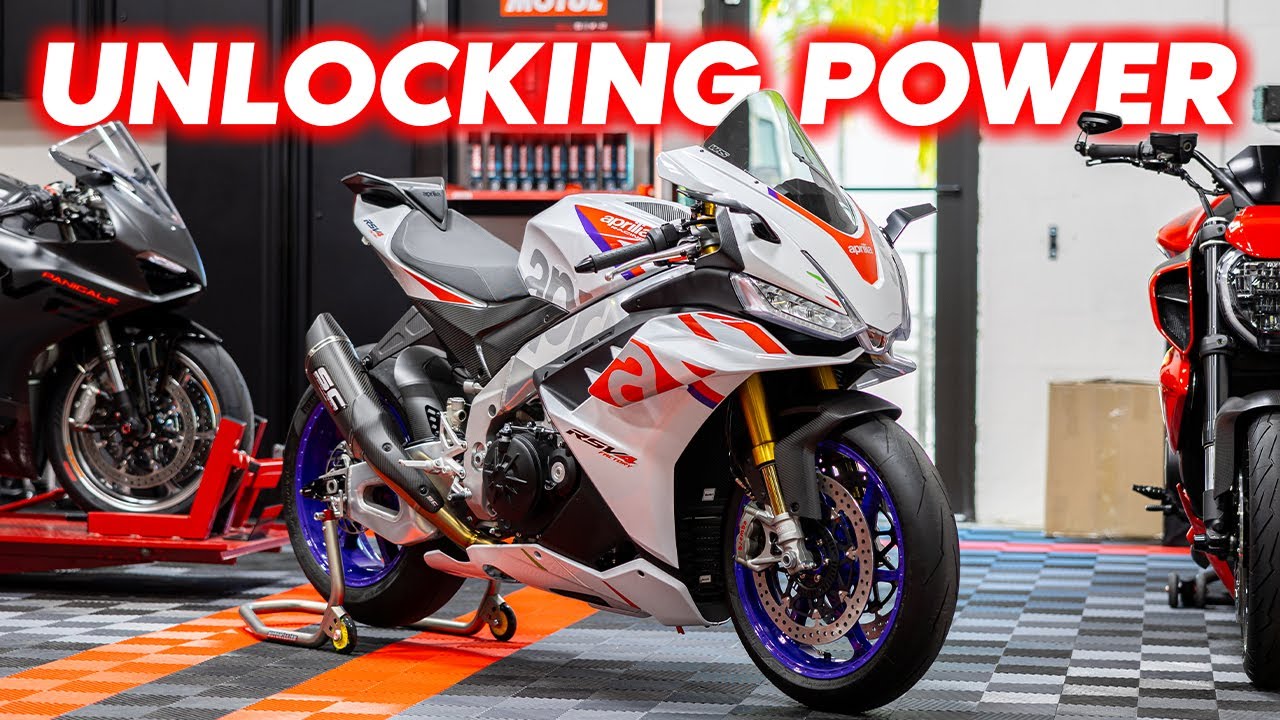 FLASHING the ECU On the Aprilia RSV4! - YouTube