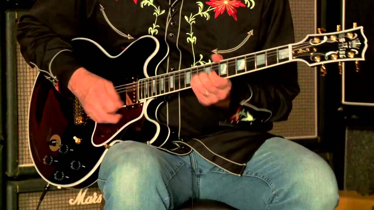 Gibson Custom Shop B.B. King Lucille • SN: 12691723 - YouTube