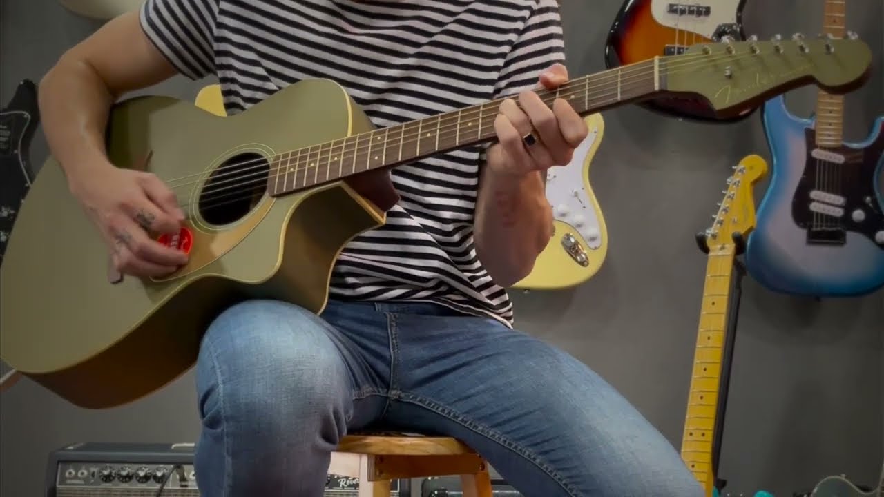 Fender Newport Player Olive Satin - YouTube
