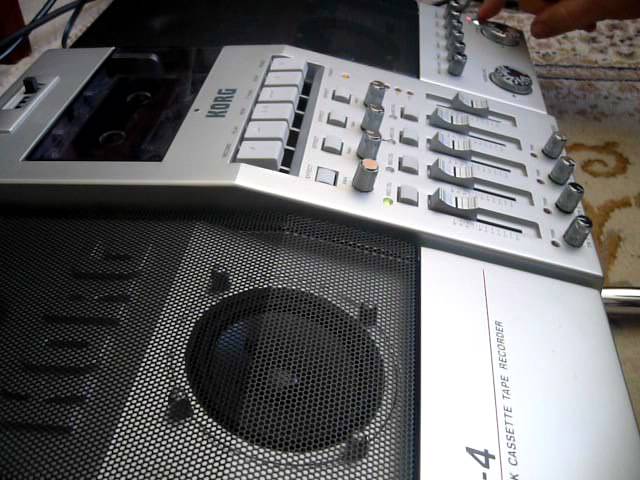 Korg CR-4 (for sale on reverb) - YouTube