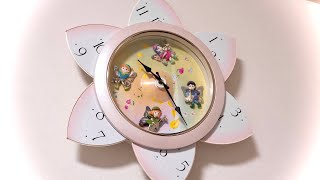毎正時に花が咲く からくり時計 スモールワールドエクロール - YouTube