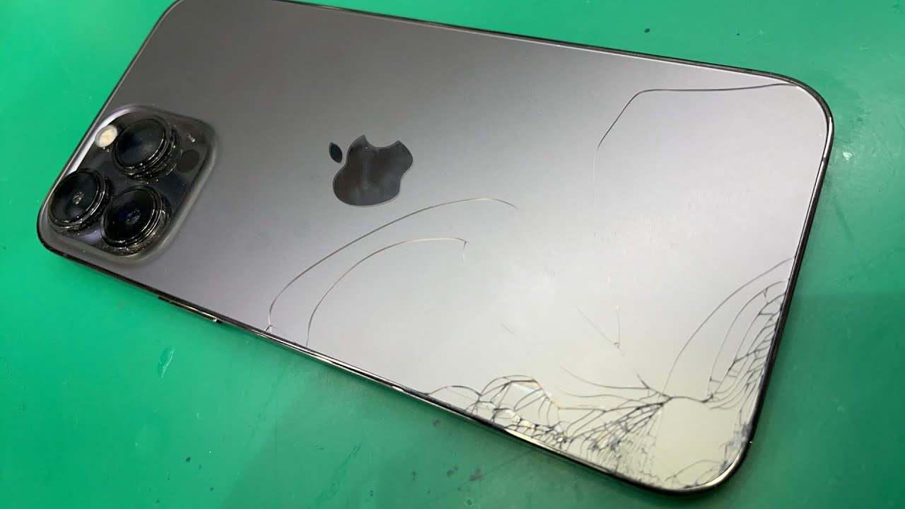 1万円】iPhone 13 Pro Max 背面バックパネル割れ修理 - YouTube