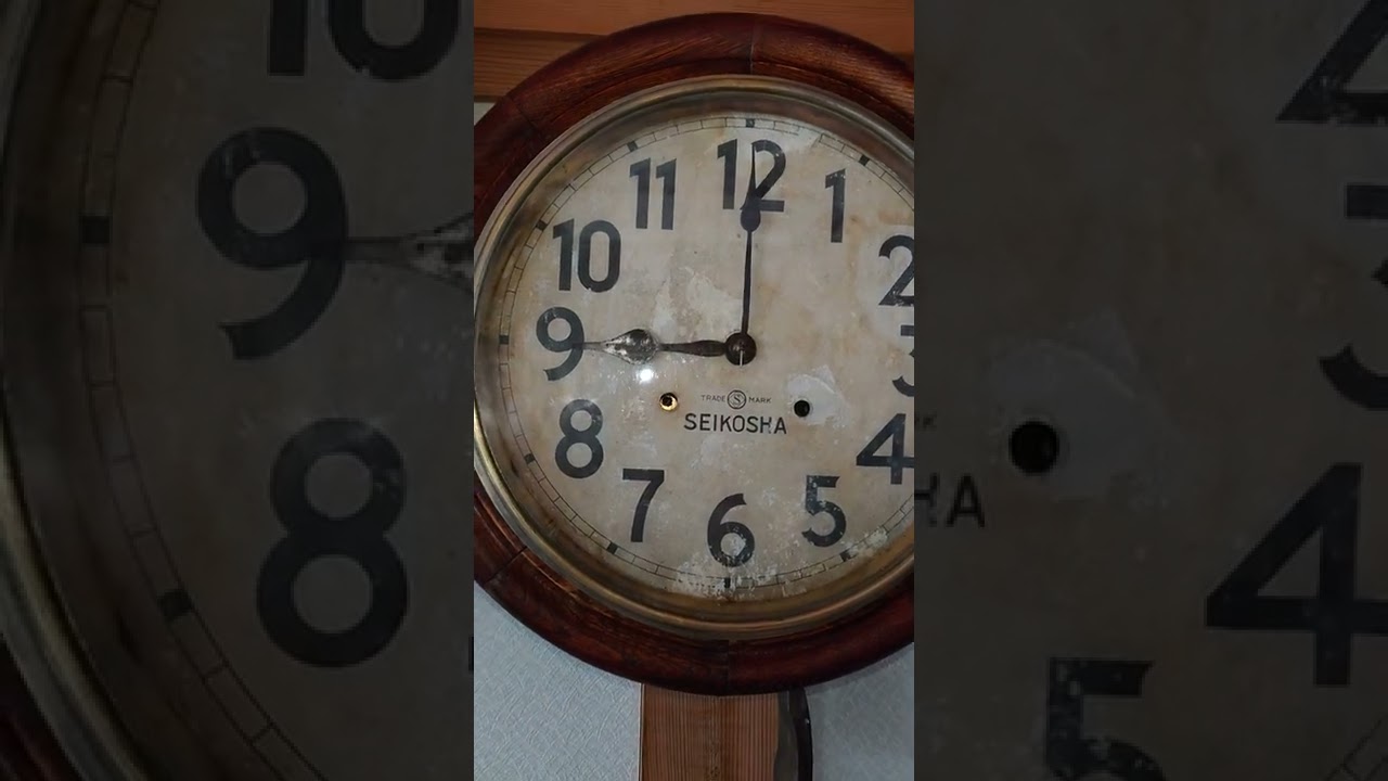 精工舎 グレシャム丸型ゼンマイ振り子時計 - YouTube