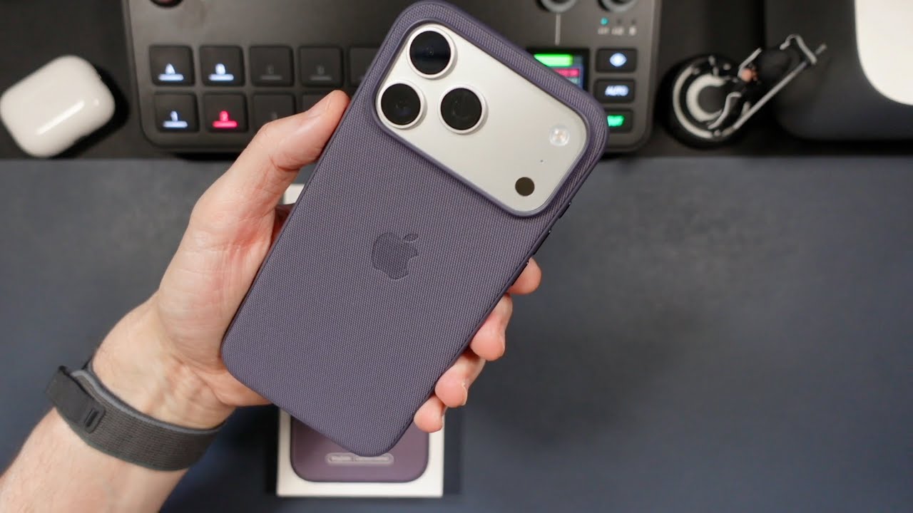 The Official Apple TechWoven iPhone 17 Pro Max Case is actually