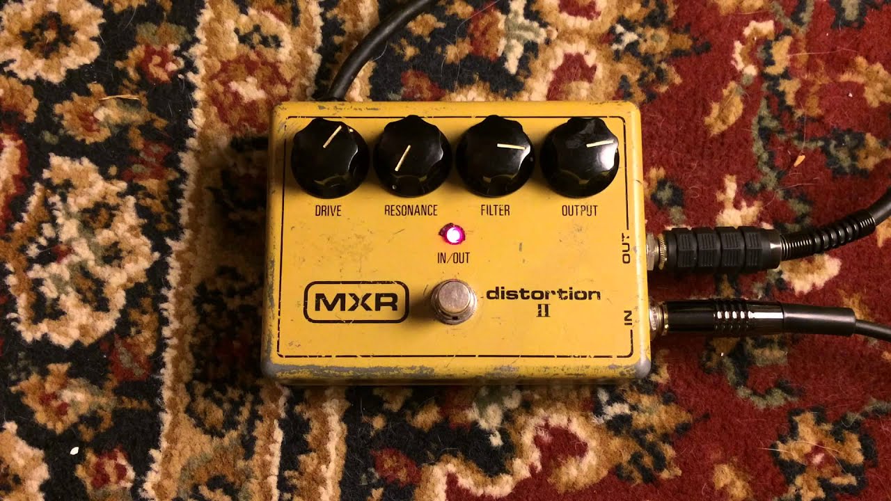 MXR Distortion II - YouTube