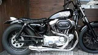 BratStyle SPORT STER 883.1200 Sideway Megaphone muffler - YouTube