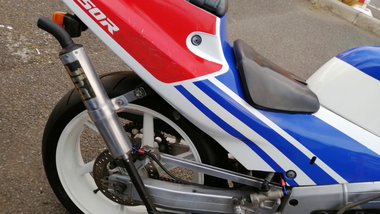 HONDA NSR250R MC18 Jhaチャンバー 排気音 - YouTube