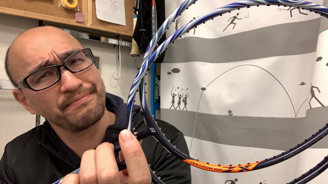 What is the difference between the Astrox 100ZZ and the 100ZX