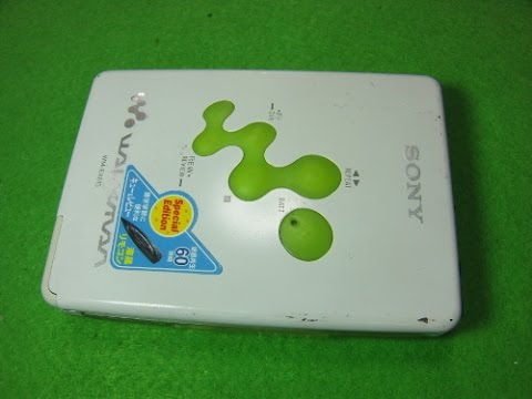 SONY カセットウォークマン WM-EX615（紹介編） - YouTube