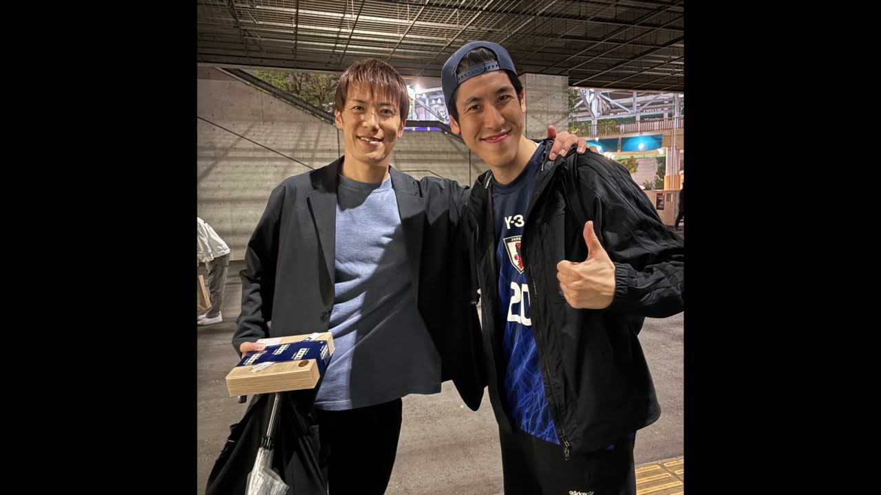 歴史的勝利】日本代表祝勝会 vs ブラジル代表 - YouTube