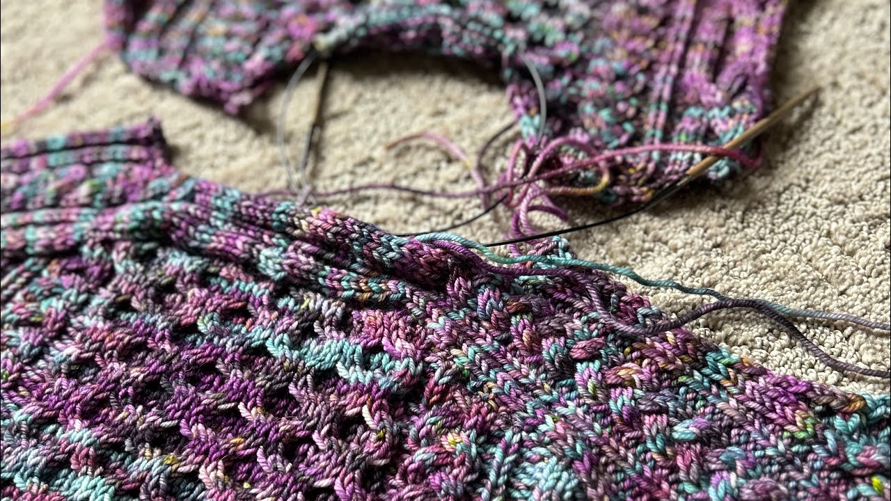 How to seam a saddle shoulder pullover - YouTube