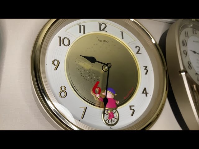 セイコーラウンドシアター RE513G からくり時計 - YouTube