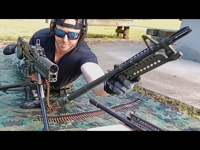 Changing the Barrel on an MG 42 - YouTube