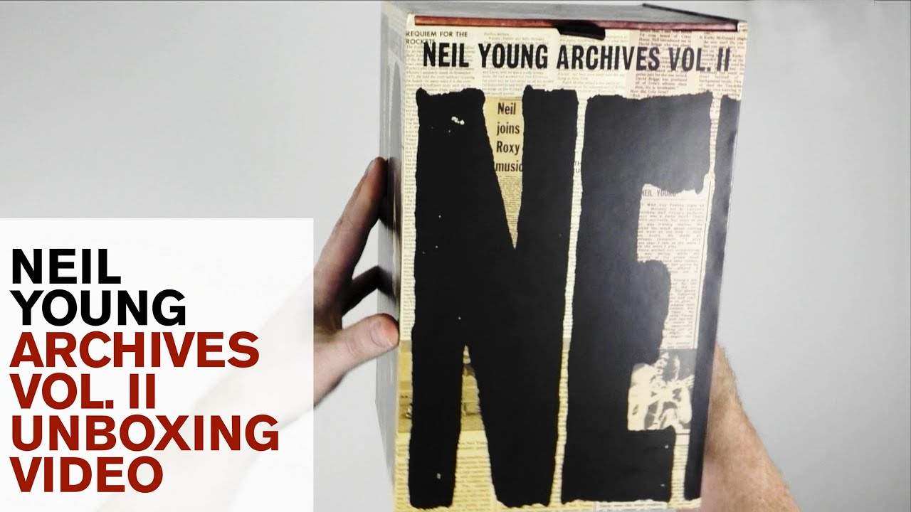 Neil Young / Archives Vol. 2 deluxe set unboxed, with comparison
