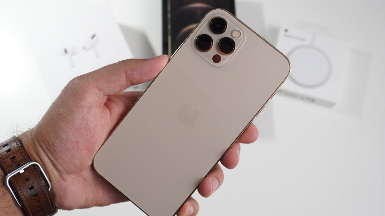 GOLD iPhone 12 Pro Unboxing & First Impressions! - YouTube
