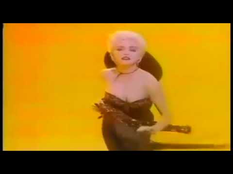 MADONNA - SPOTLIGHT (OFFICIAL MUSIC VIDEO) - YouTube