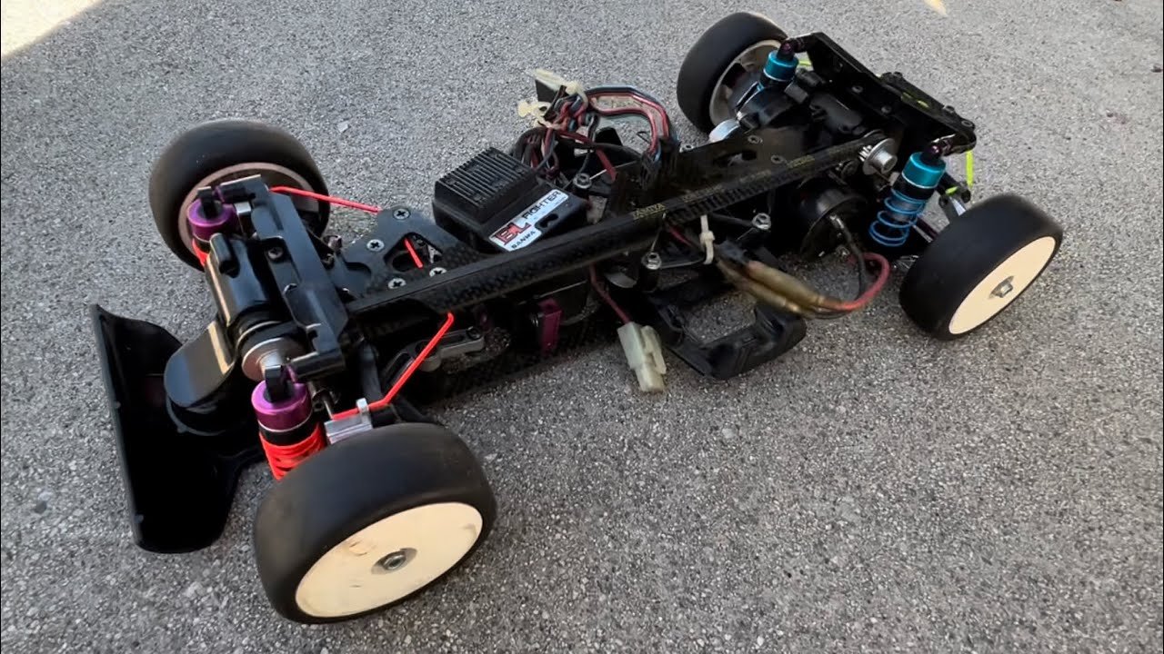 Tamiya TA03RS-TRF - YouTube