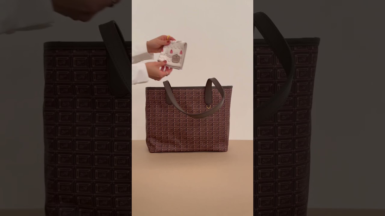 ビターチョコレート ジップトートバッグ | Q-pot. ONLINE SHOP