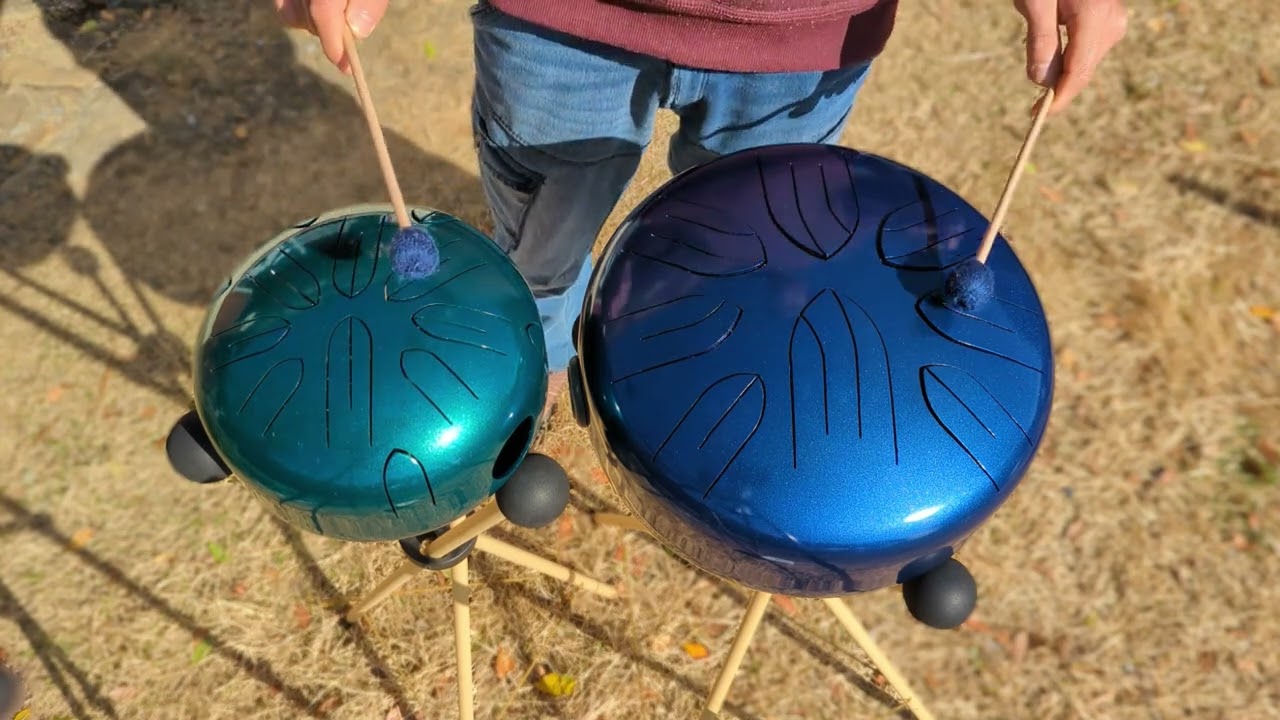 試作の伴奏用さざなみで即興演奏 - YouTube