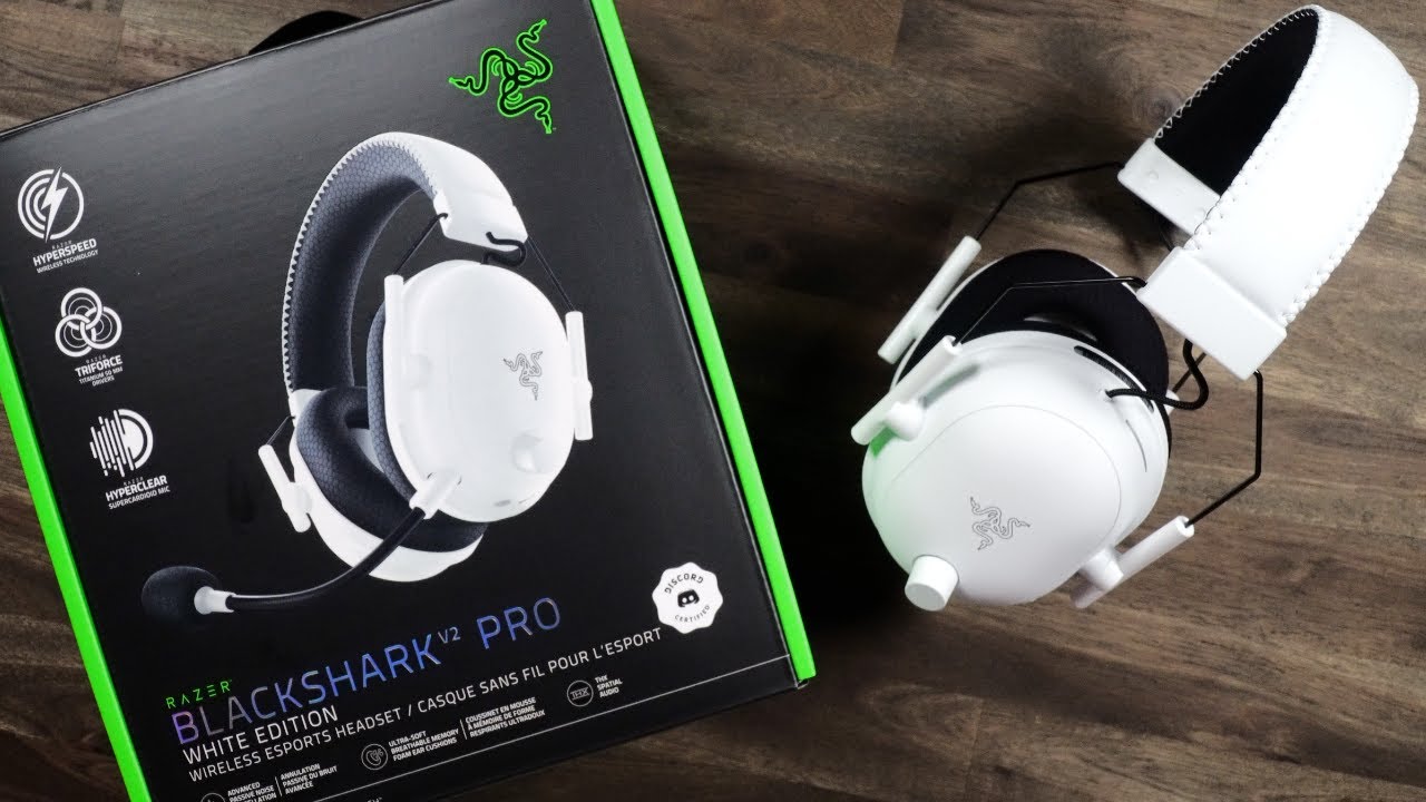 WHITE EDITION! Razer BlackShark V2 Pro - YouTube
