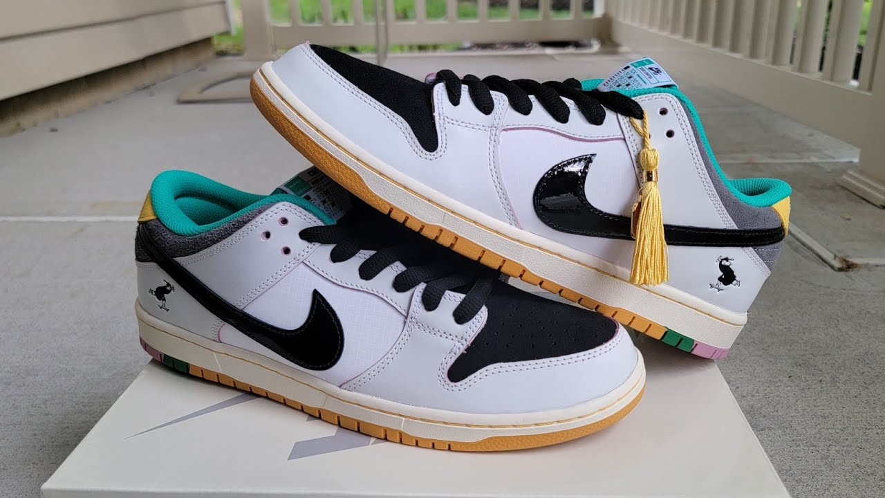 Nike SB Dunk Low Pro QS CSEF - YouTube