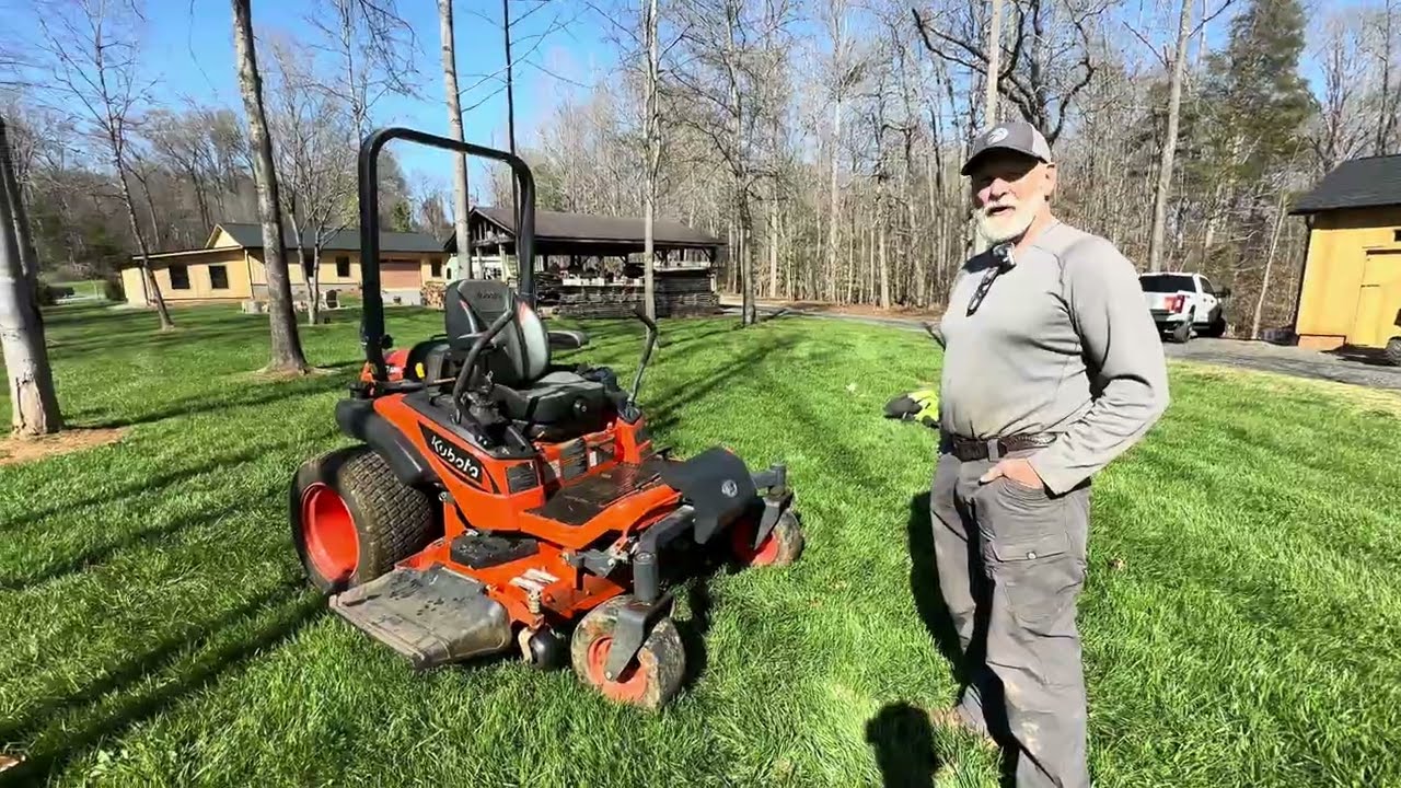 Kubota ZD-1211 Review - The Best Zero Turn Mower? - YouTube