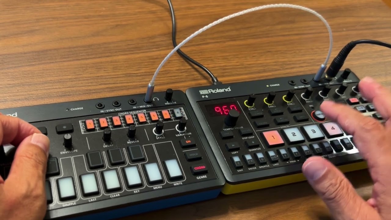 Roland P-6 ＋J-6】初めてのサンプラー！ - YouTube