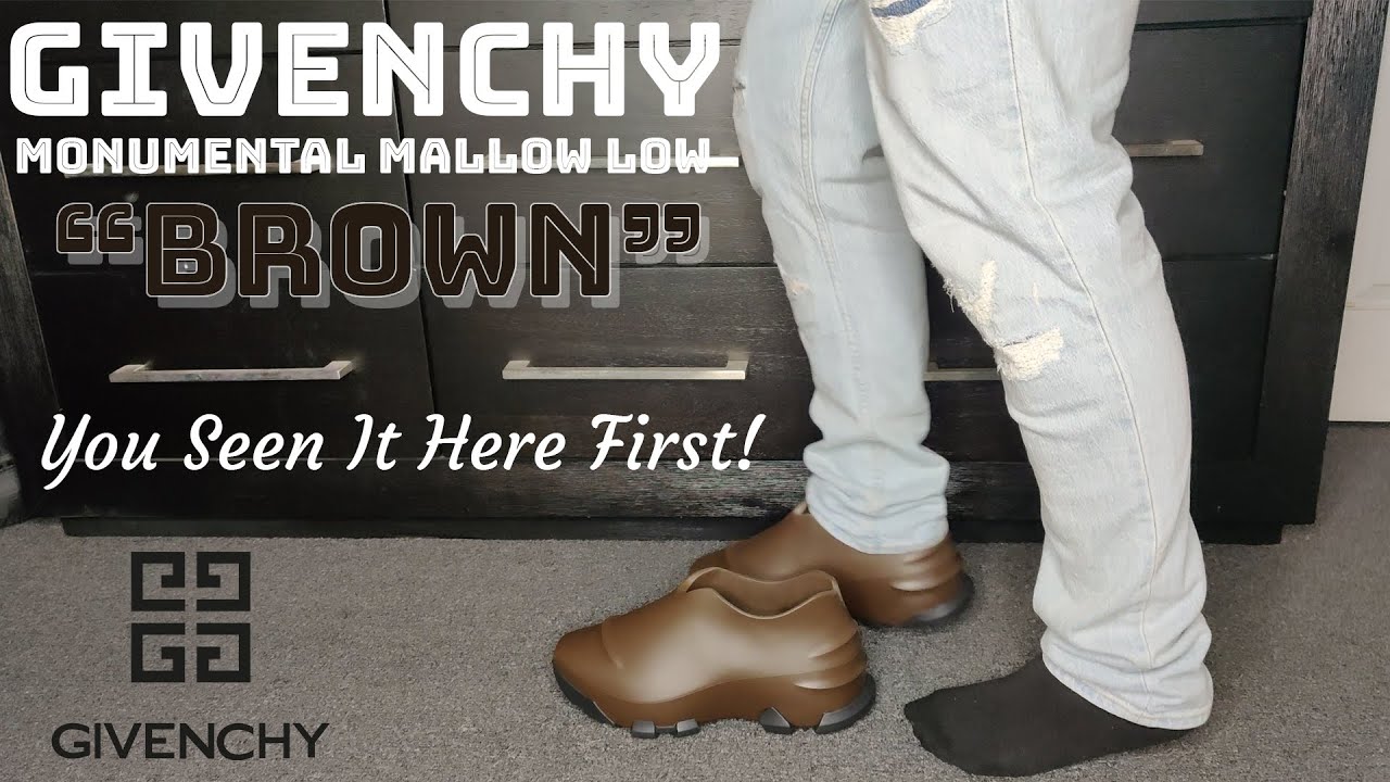 Givenchy Monumental Mallow Low 