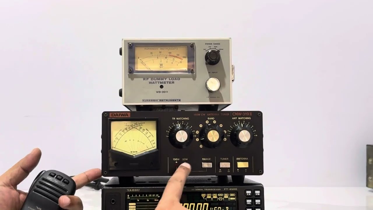 Daiwa CNW-319 II Antenna Tuner HF - YouTube