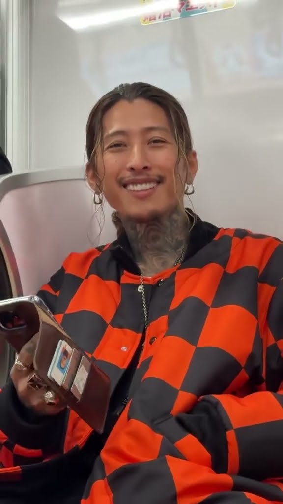 THEHIDEAWAY - YouTube