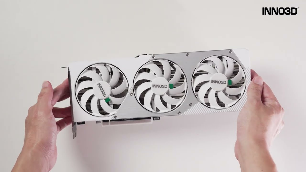INNO3D GeForce RTX 5070 Ti X3 OC WHITE N507T3-16D7X-176068W