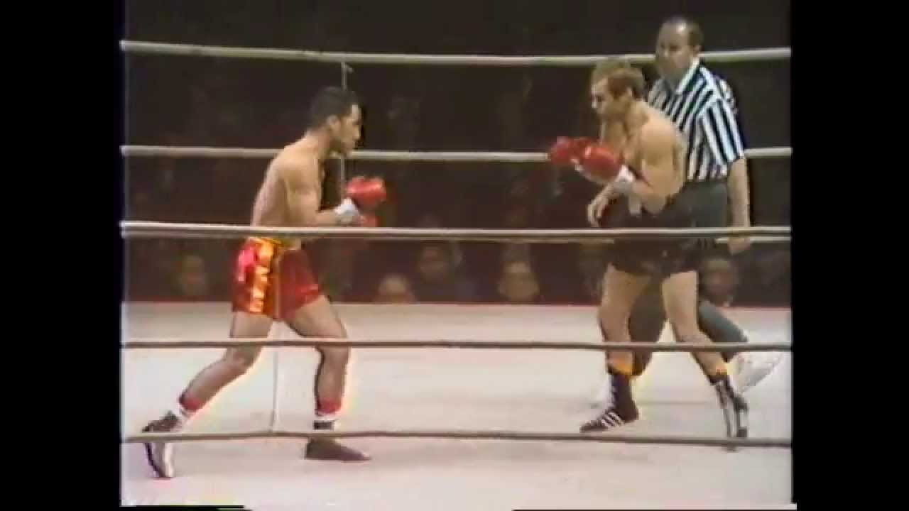 沼田義明 vs 小林弘 - YouTube