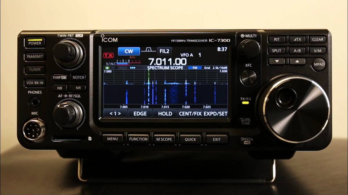 Icom HF+50MHzアマチュア無線用トランシーバー「IC-7300」 の動画を