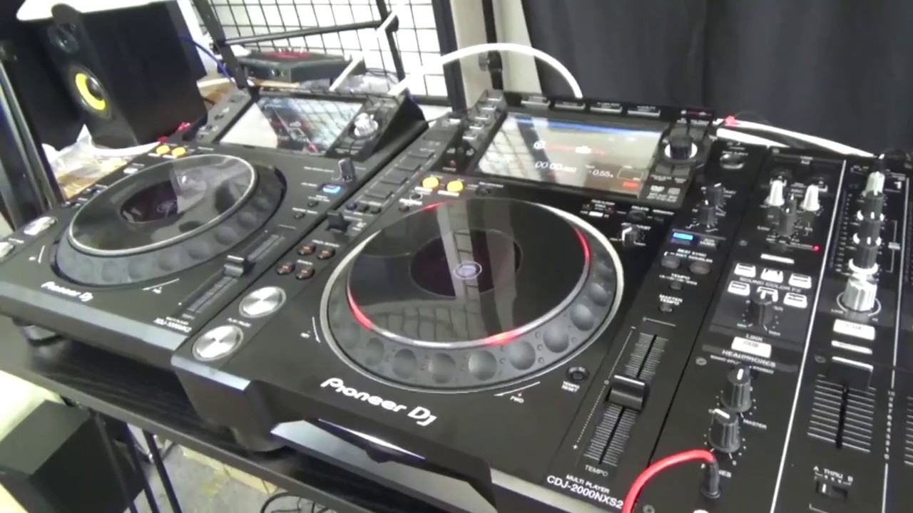 Pioneer DJ 人気機種比較XDJ-1000MK2はCDJ-2000nxs2の練習用？ - YouTube